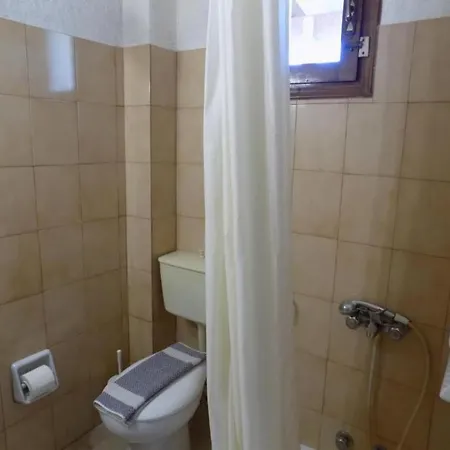 Afrodite 17 Spacious Apartment شقة