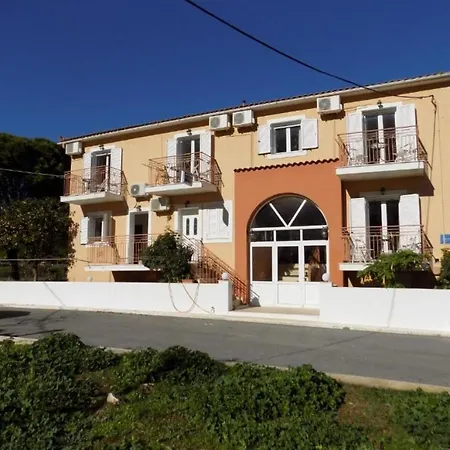Afrodite 17 Spacious Apartment Apartamento Agia Efimia